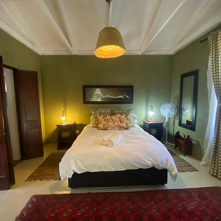The Riverdeck Accommodation And Backpackers كنيسنا المظهر الخارجي الصورة