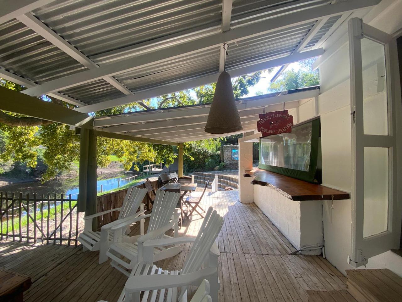 The Riverdeck Accommodation And Backpackers كنيسنا الغرفة الصورة